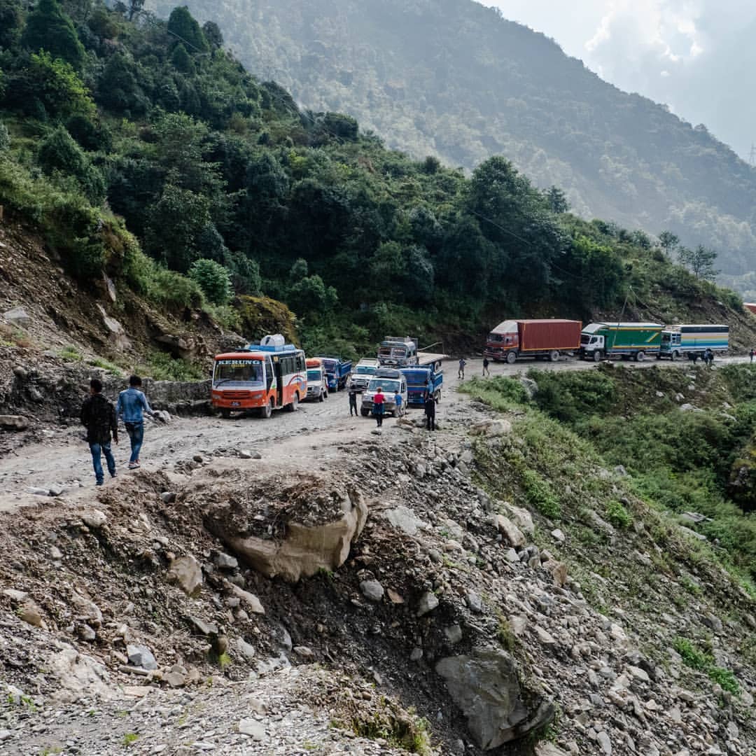 kathmandu to syabrubesi/dunche transport