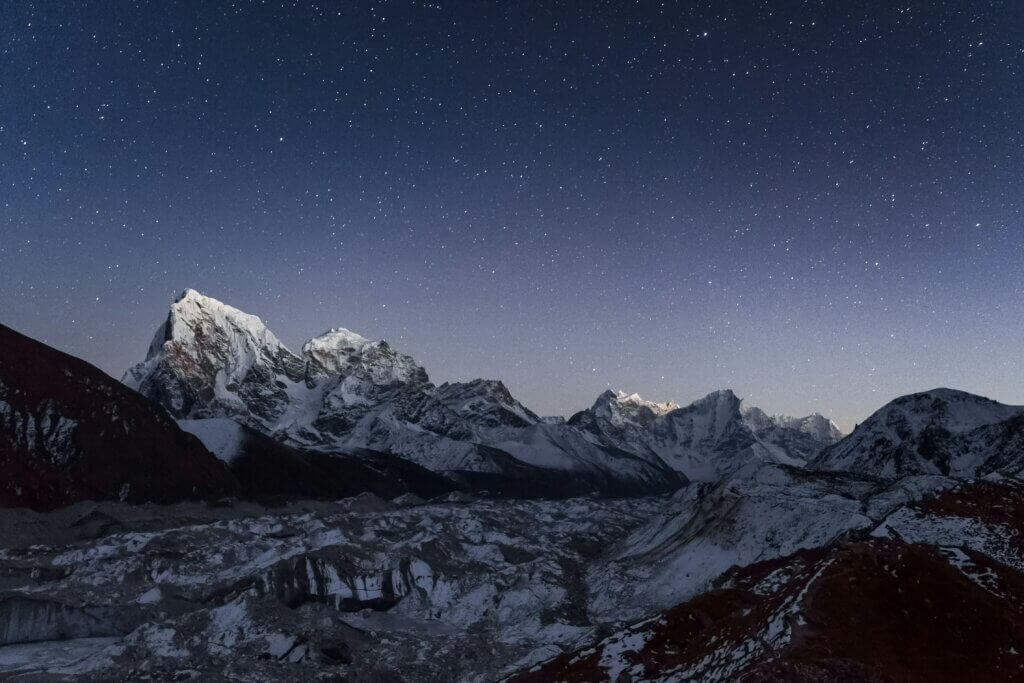 Ultimate Guide on Gokyo Lake Trek: Cost, Best Time, Preparation 2 stunning night sky in Gokyo Valley