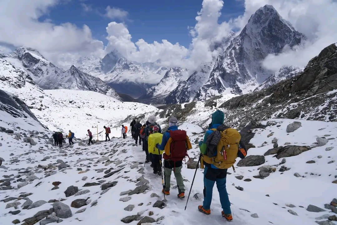 Chola Pass 5420m
