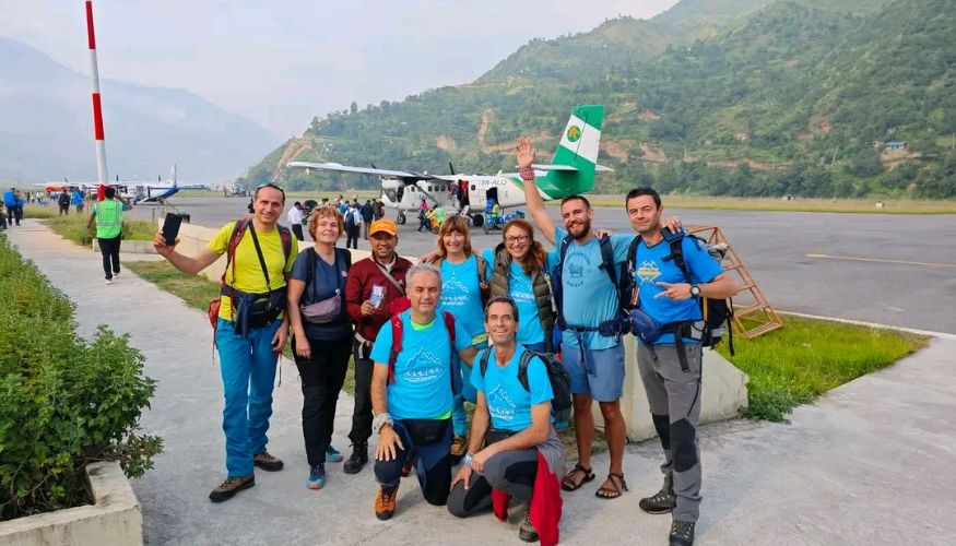 Trekkers are Ready to go to Everest with Our Experienced Guide