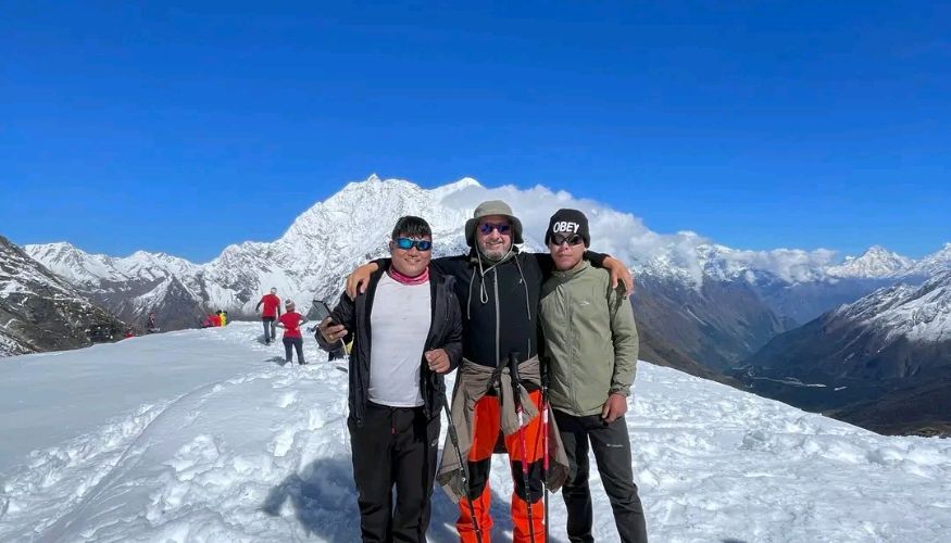 Manaslu Circuit Trek Cost 4 Our Guide and Porter with Guest along Manaslu Trek